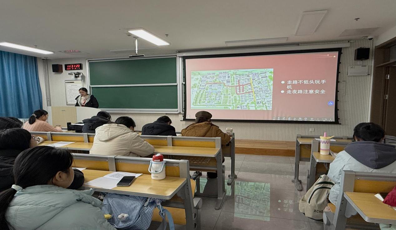 2D453D7E5E97BF03972250CEC5385870